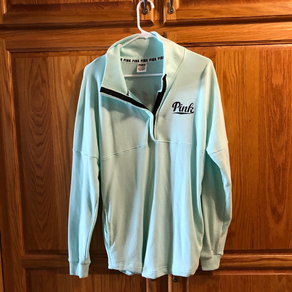 Pink sweatshirt Mint Green